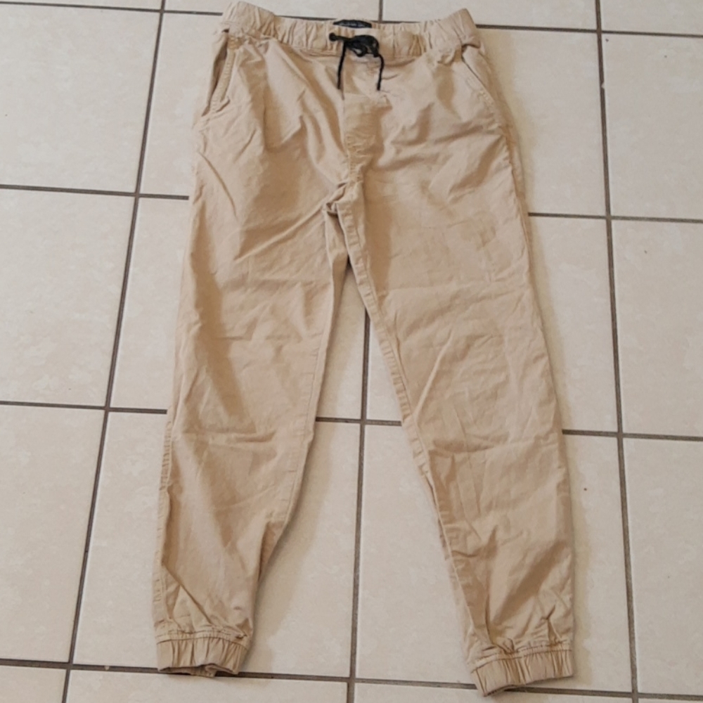 Men's American Eagle Khakis NEW